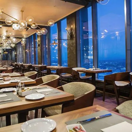 Courtyard By Marriott Center 4* קטוביץ
