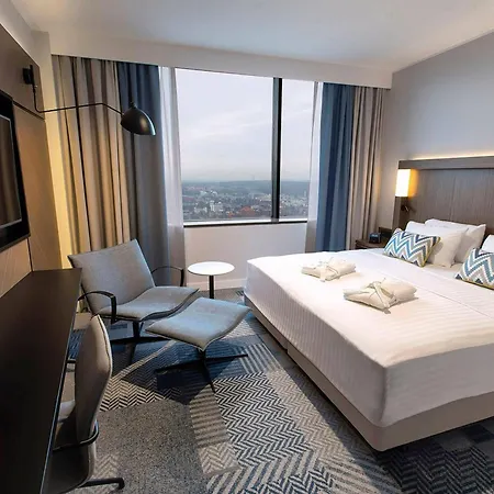 Courtyard By Marriott Center Hotel 4*