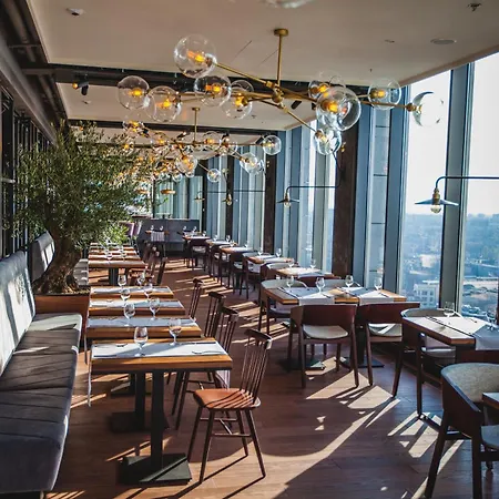 Courtyard By Marriott Center 4*