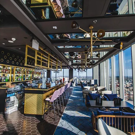 מלון Courtyard By Marriott Center 4*
