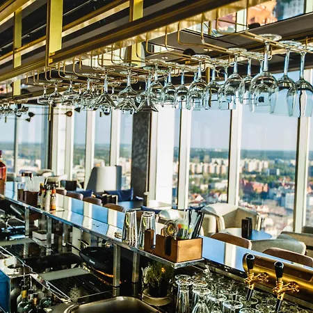 Courtyard By Marriott Center Hotel 4*