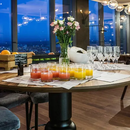 Courtyard By Marriott Center 4*