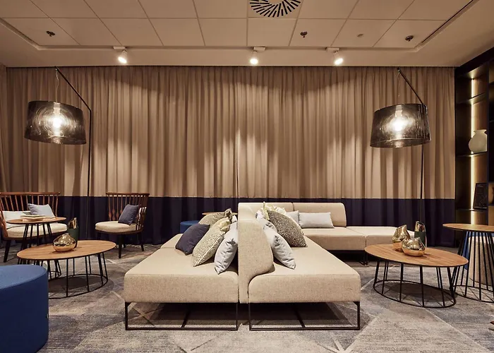 Courtyard By Marriott Center 4*