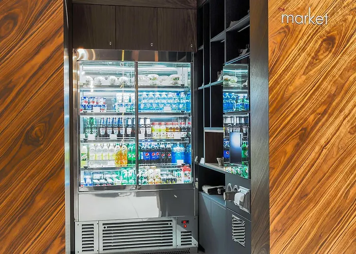 Courtyard By Marriott Center